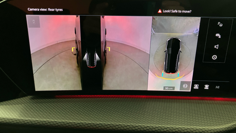 Audi Q5 2.0 TDI Quattro Launch Edition 5dr S Tronic Diesel Estate